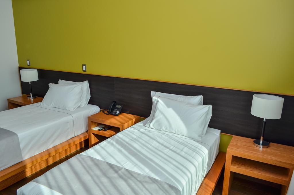 Concept Hotel Самора-де-Ідальґо Номер фото