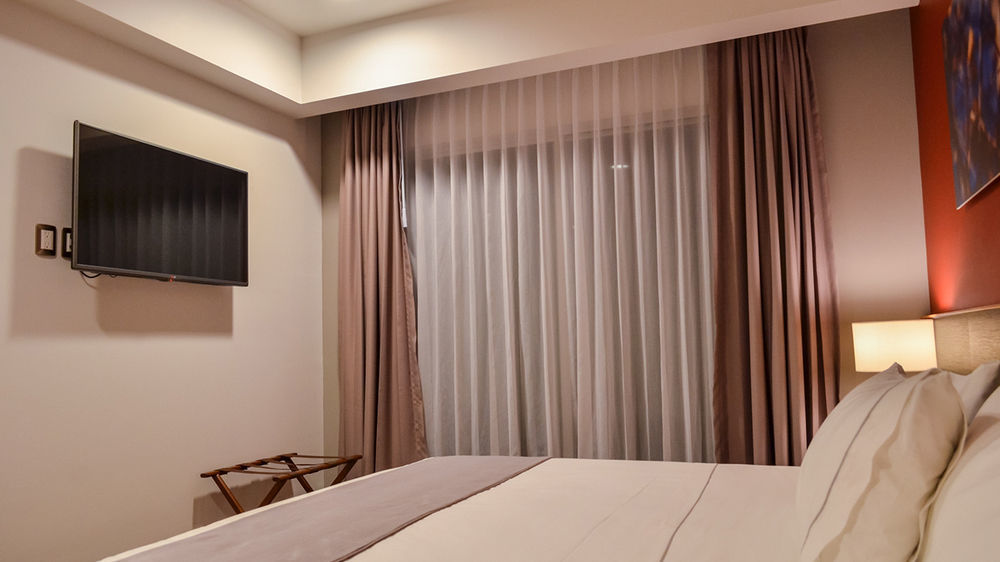 Concept Hotel Самора-де-Ідальґо Екстер'єр фото