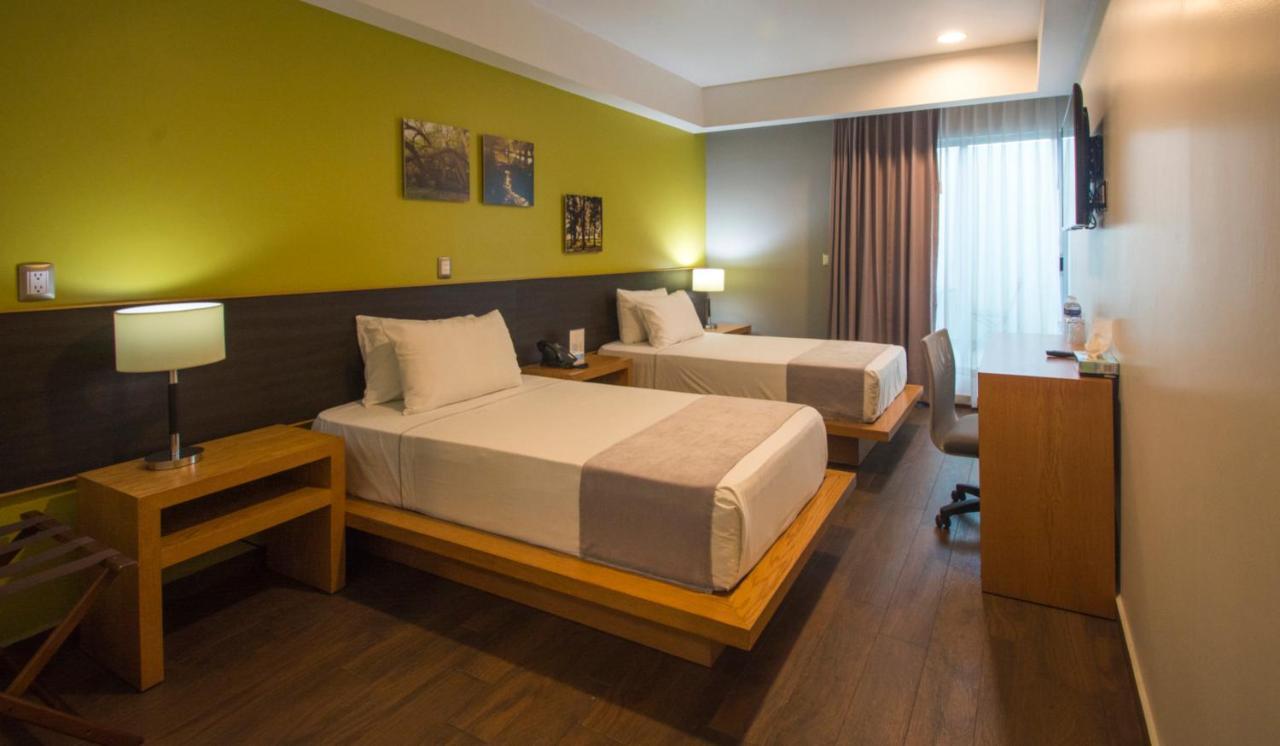 Concept Hotel Самора-де-Ідальґо Екстер'єр фото